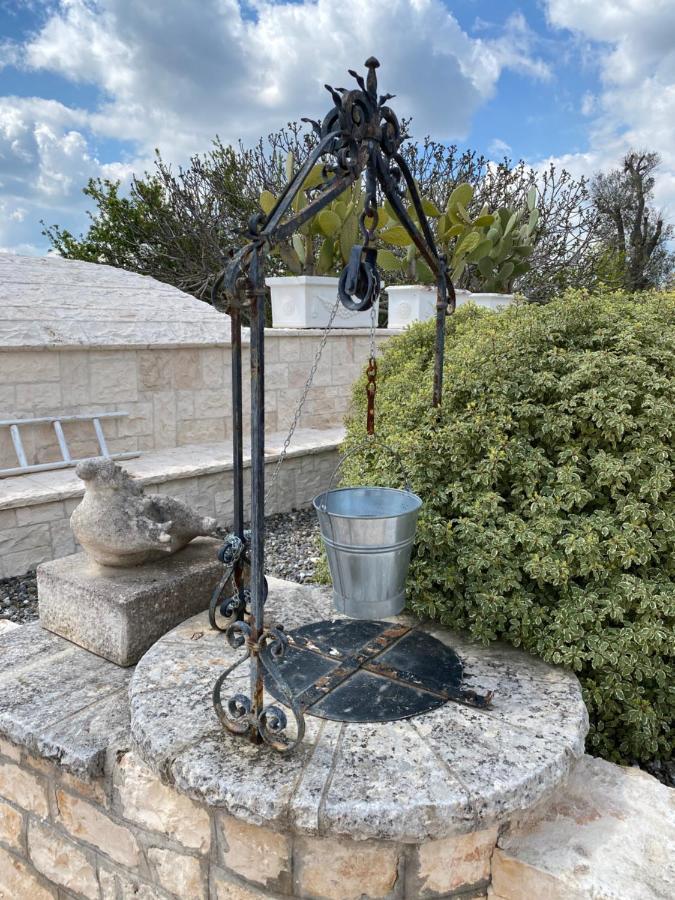 Trulli Tesoro Bed & Breakfast Cisternino Exterior photo